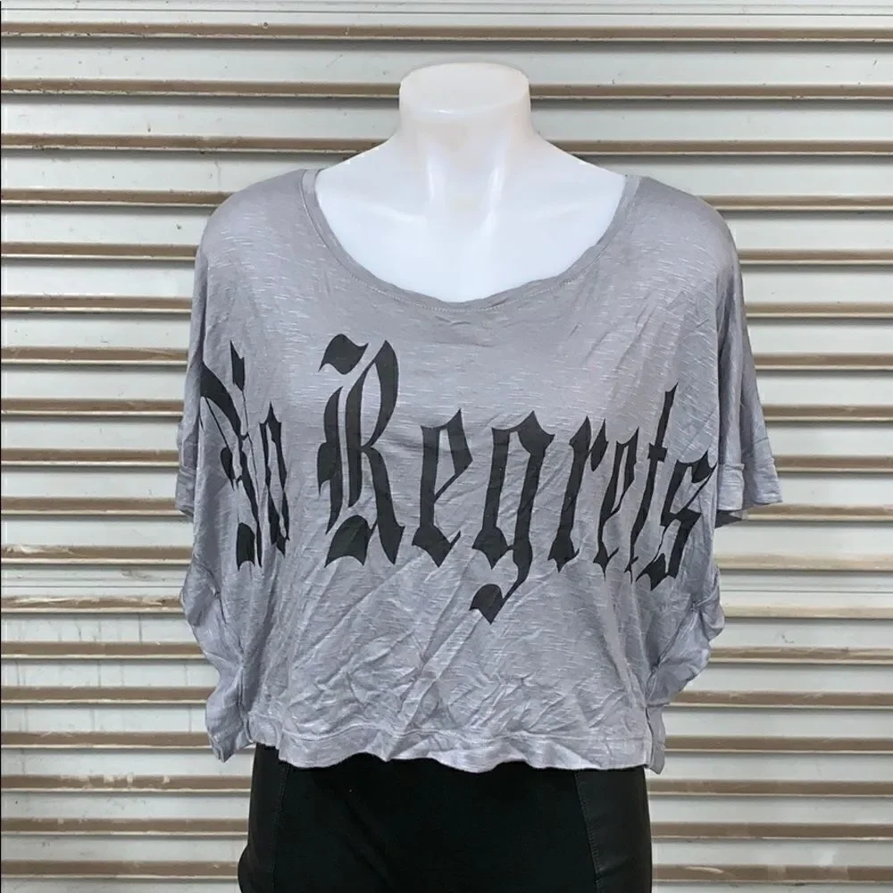 🛍️United Rocket at waist top No Regrets graphic - Picture 3 of 7